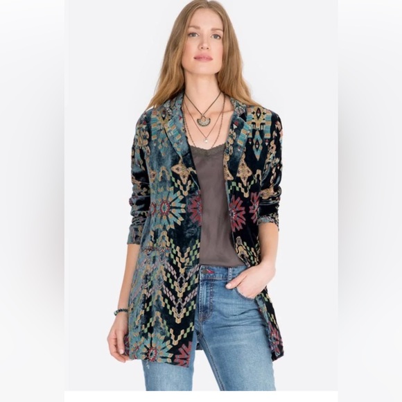 Johnny Was | Alika Velvet Silk Blazer - Picture 2 of 11